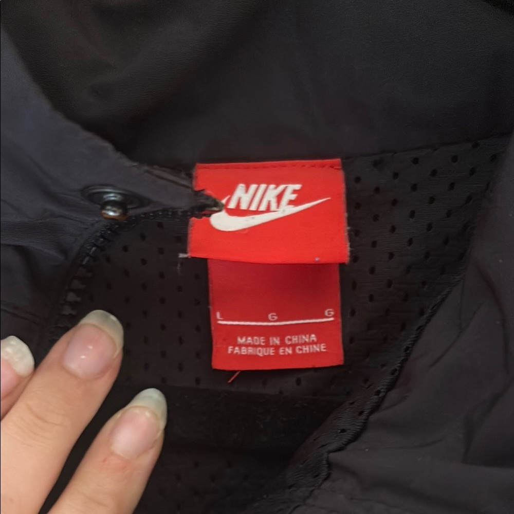 NIKE Sportswear Air Pivot V3 Black 1/2 Zip Pullover Basketball Jacket - Picture 4 of 5